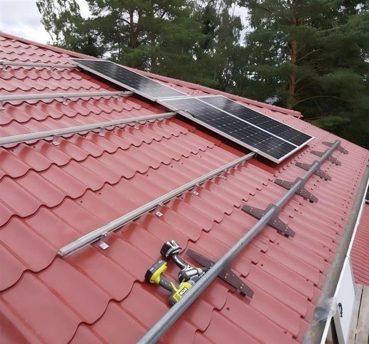 Metal Roof Integrated PV Mounting high quality
